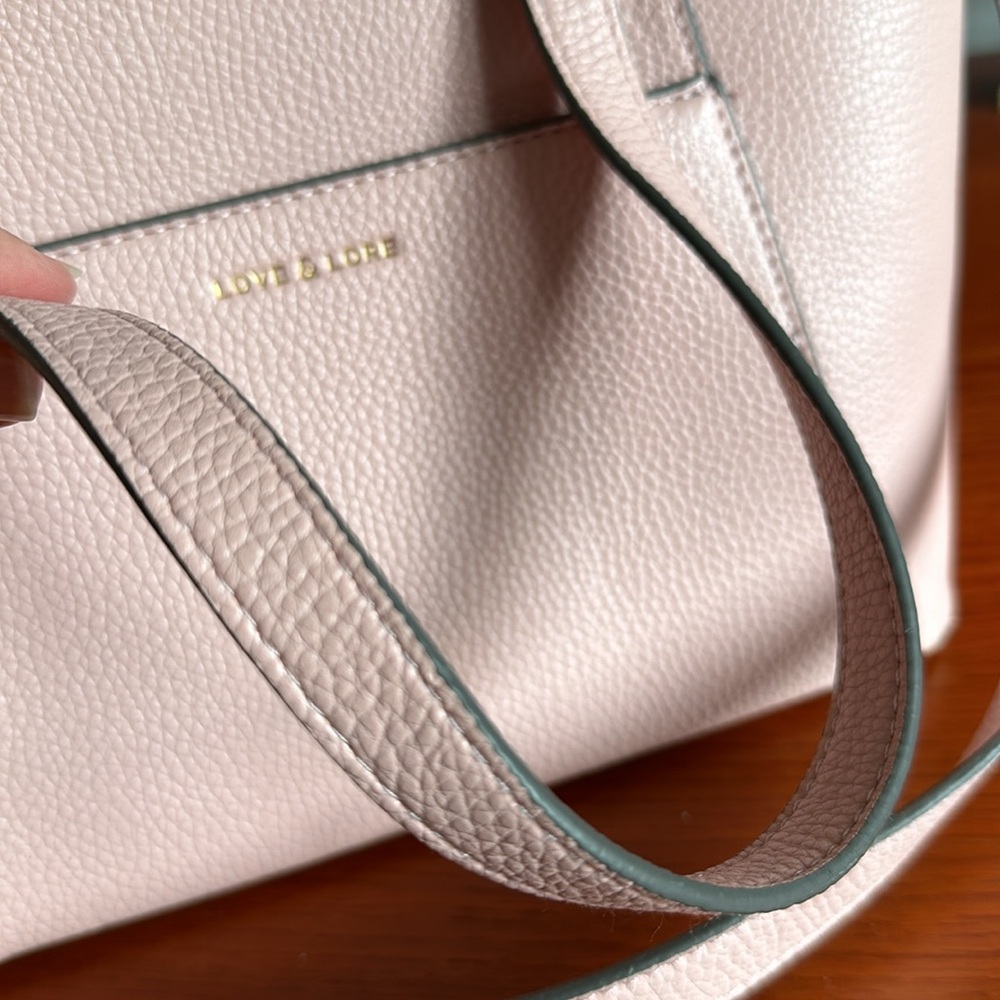 Summer Pink ! Love & Lore Purse - Picture 6 of 10